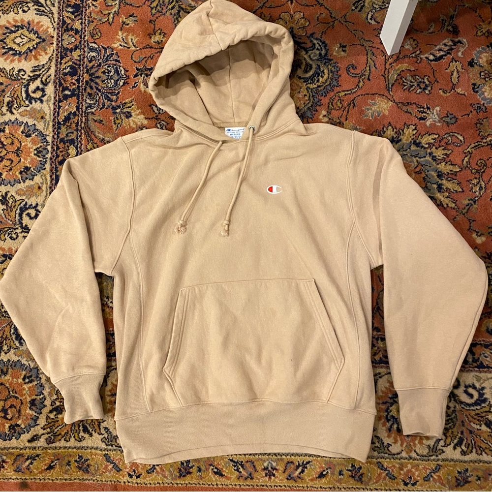 Champion Hoodie: LIKE NEW
